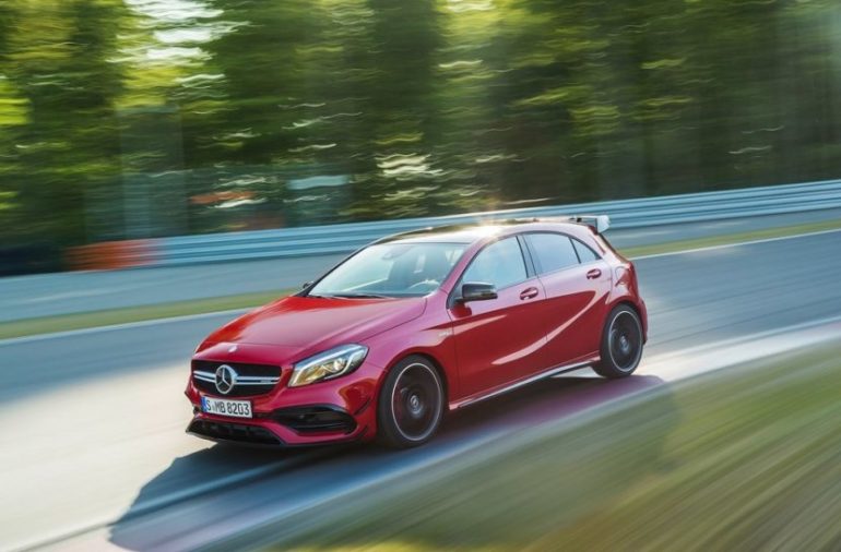 Mercedes-Benz-A45_AMG_4Matic