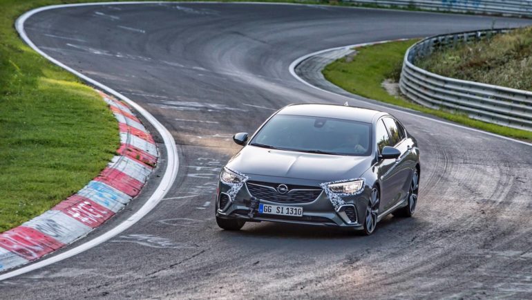 opel-insignia-gsi-nurburgring