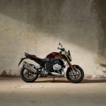 P90328599_lowRes_bmw-r-1250-r-option-